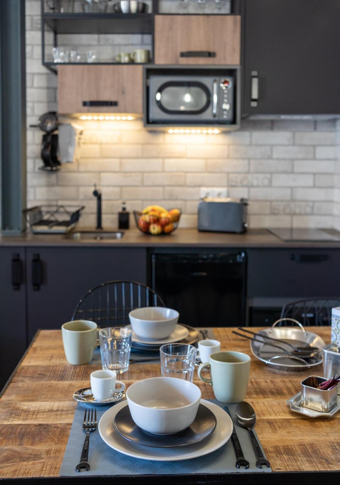 7 Styles Apartments By Raspberry Cascade ファロ 部屋 写真
